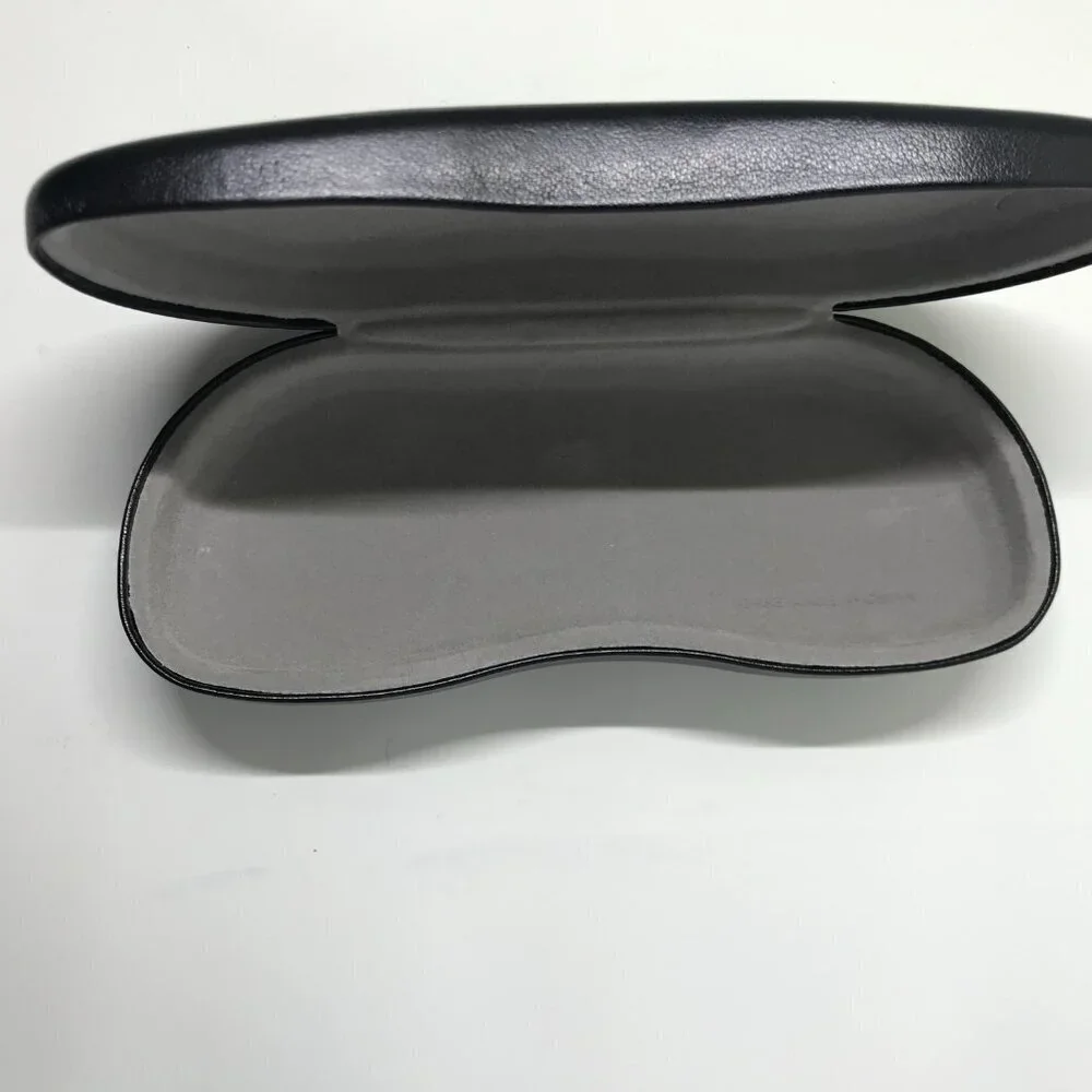 Ray-Ban sunglass case - Picture 5 of 8
